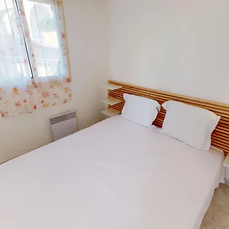 Petit 3p Avec Terrasse, Piscine Et Garage - Fr-1-196-193 Apartment Menton